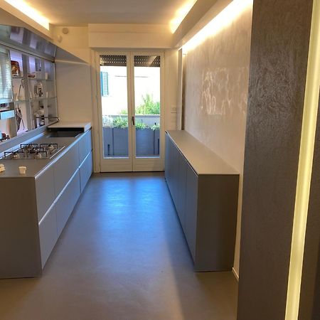 Via Cortirola Luxury Apartment Pesaro Esterno foto
